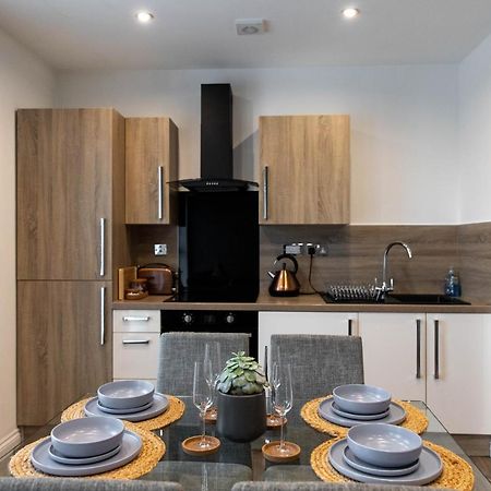 Stylish Jewellery Quarter Apartment Sleeps 6 Бирмингем Экстерьер фото