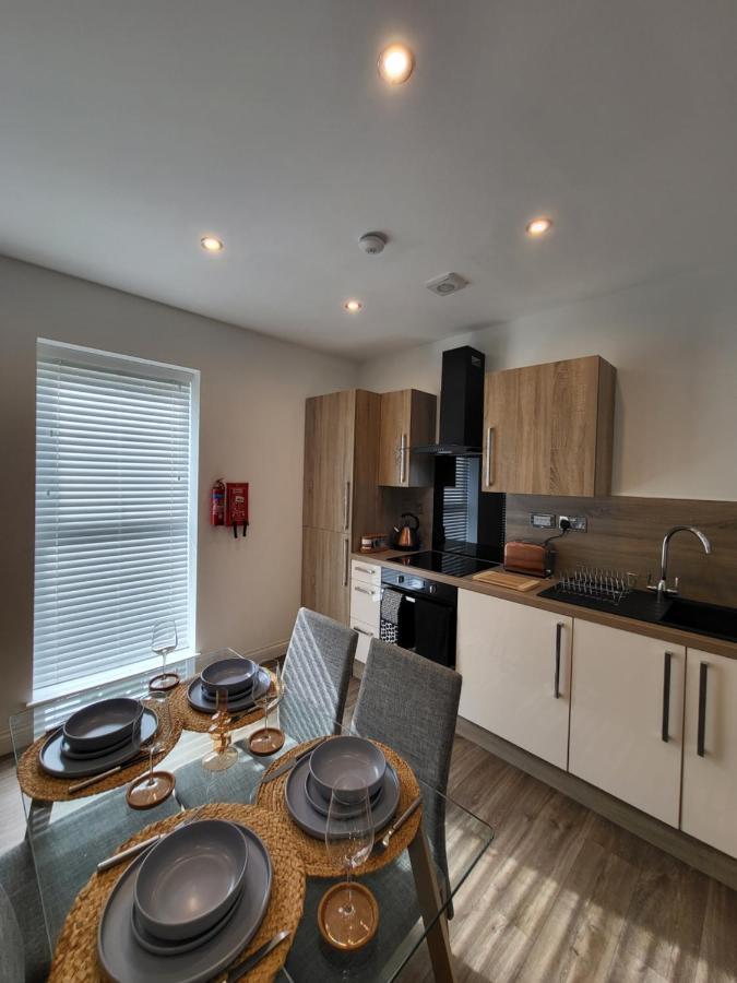 Stylish Jewellery Quarter Apartment Sleeps 6 Бирмингем Экстерьер фото